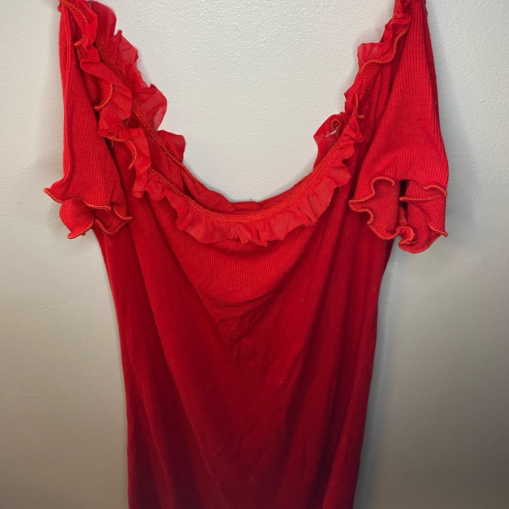Off the shoulder ribbed red dress